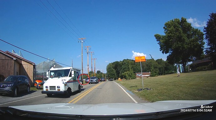 1. Dashcam Video.mp4_20240904_213005.496